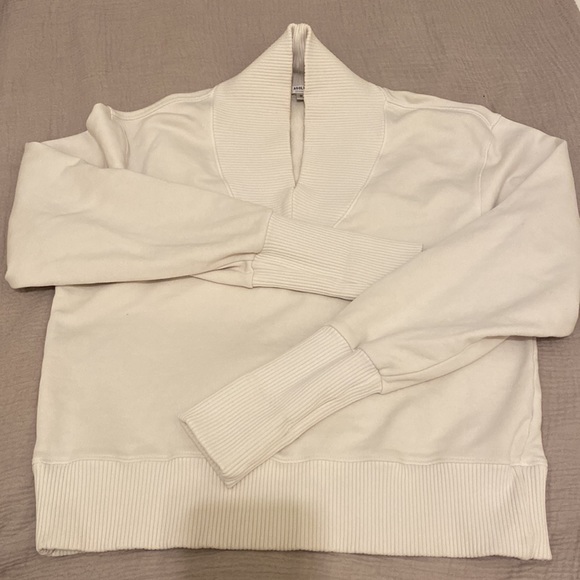 AGOLDE Klara V- neck Sweatshirt. Size M 100% cotton . - Picture 4 of 14